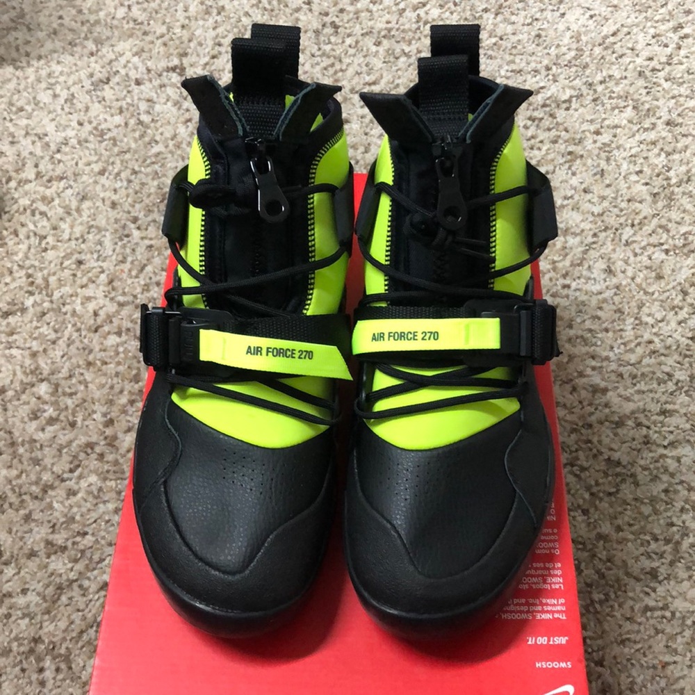 Nike Air Force 270 Utility